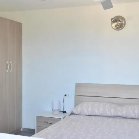 Iss Travel, Casa Smeraldo 10 Beds, Wonderful View Of The Gulf Of Lejlighed