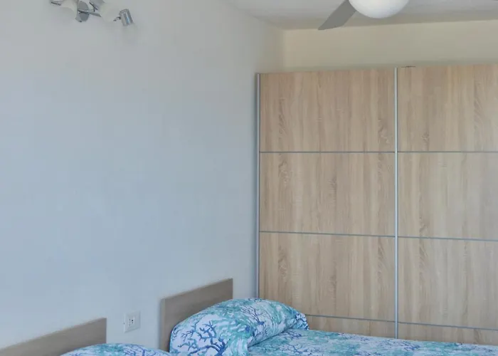 Iss Travel, Casa Smeraldo 10 Beds, Wonderful View Of The Gulf Of *